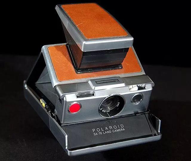 她为朋友拍照 朋友却意外身亡 原来原因出在 相机 上 宝利来 Polaroid 影评 宝利来 Polaroid 评分