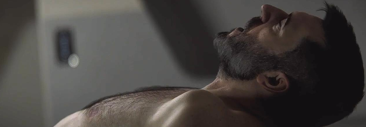 为了另类窥淫癖 他把27个男人送向了妻子的床 风流艳妇影评 风流艳妇评分